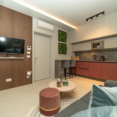 Apartment Intrho Luxury Flat - Porta Venezia Milan