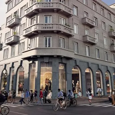 Apartment Intrho Luxury Flat - Porta Venezia Milan